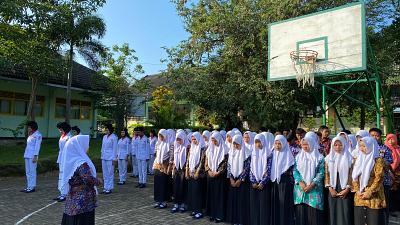 SMAN 1 Montong Tuban Meriahkan Hari Pendidikan Nasional 2024