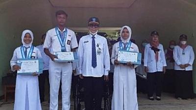ATLIT PERAIH MEDALI PORKAB VI TUBAN TAK MENDAPAT PENGHARGAAN?